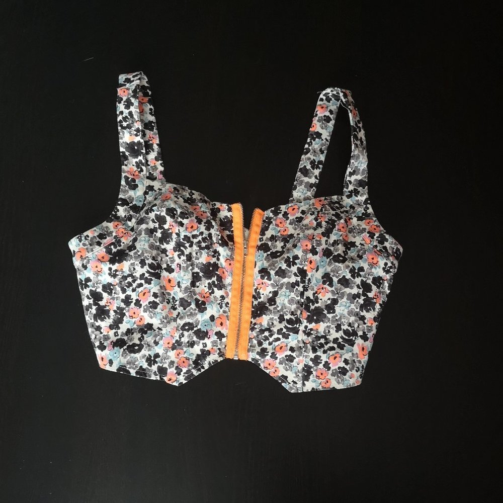 Simons Twik Crop top